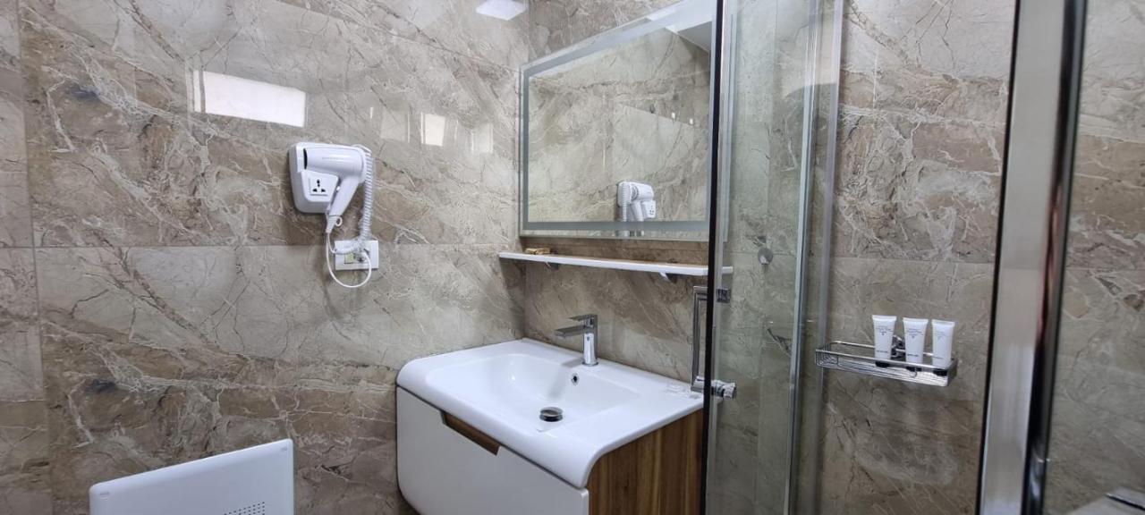 Aaa Apartment Berat Eksteriør bilde